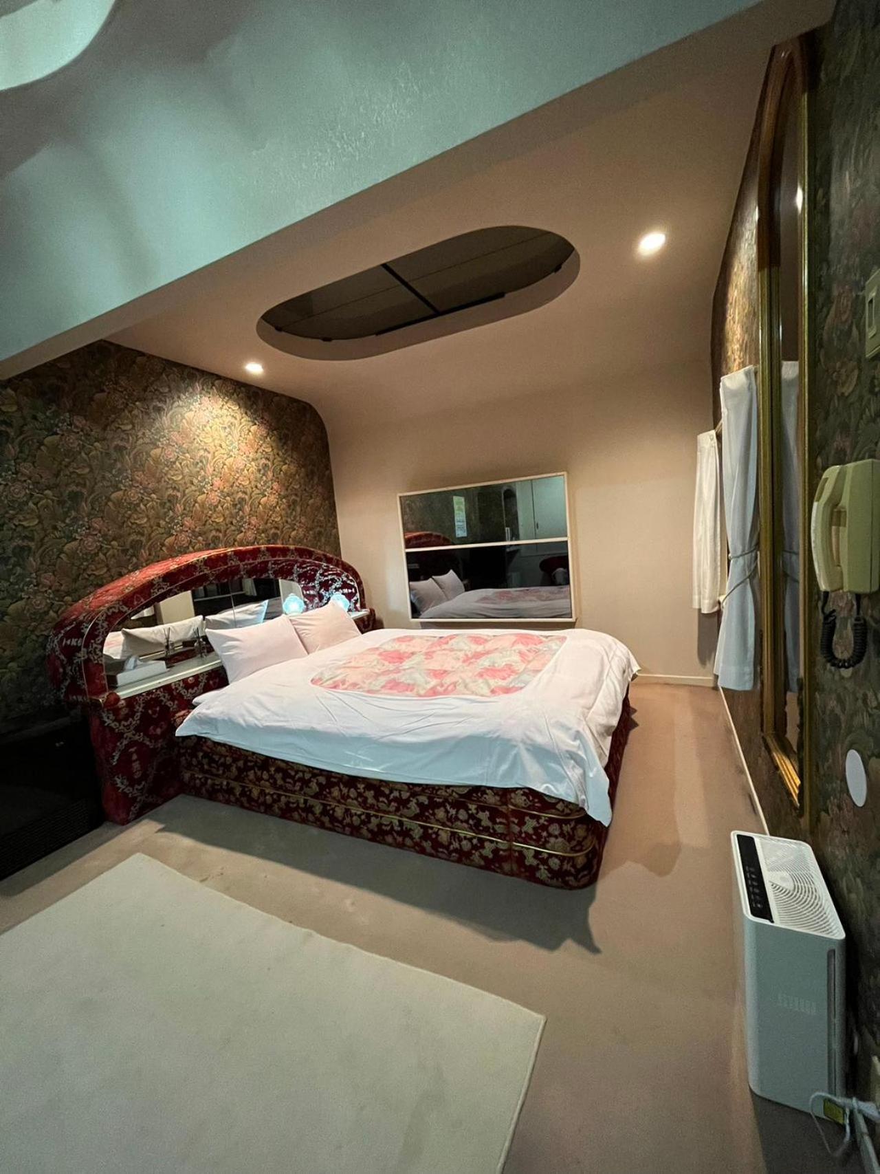 ロビンホテルrobin Hotel 八街市 エクステリア 写真